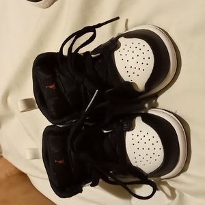 Toddler nike size 4c